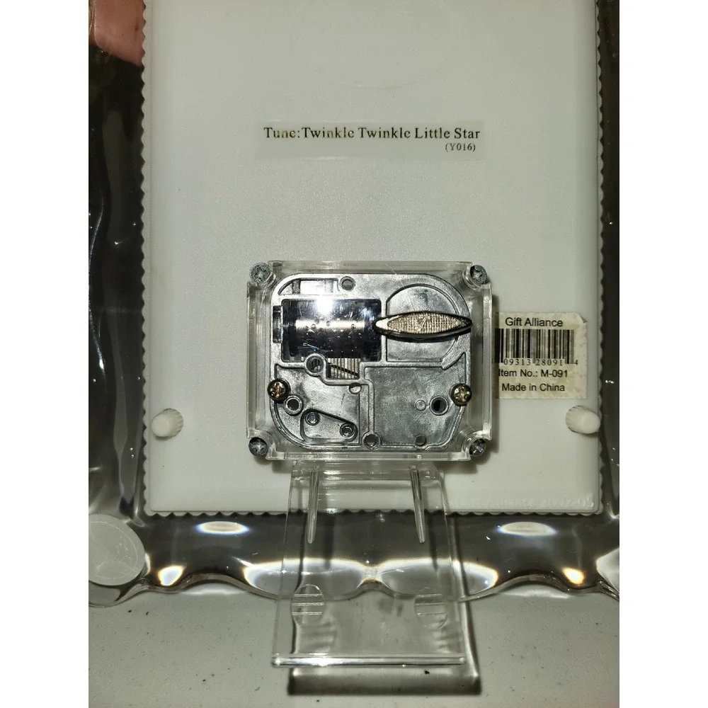 Music Box Picture Frame Twinkle‎ Twinkle Little Star Sentiments 9x7 Photo